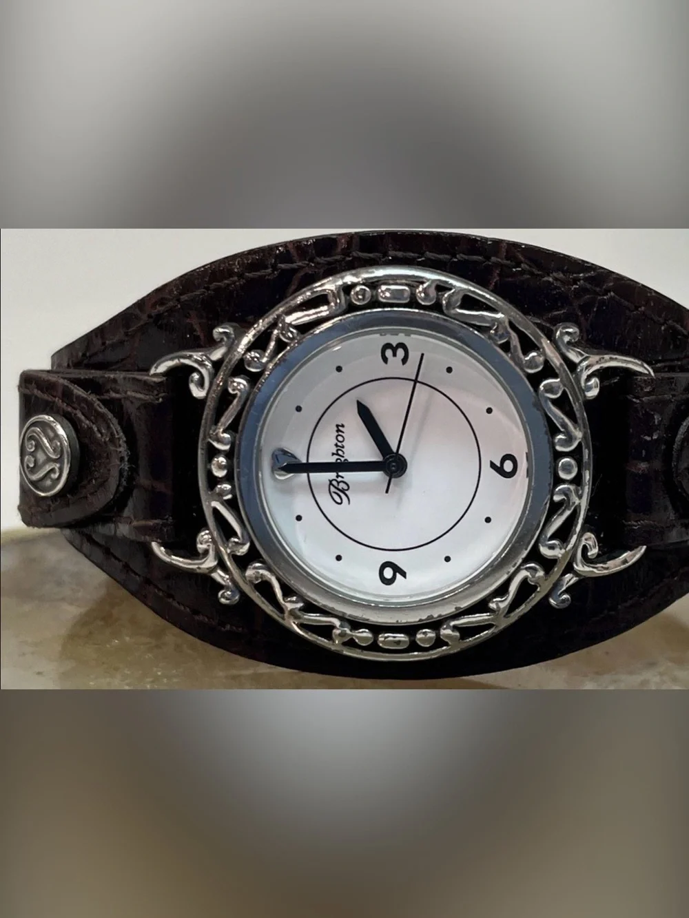 Brighton watch white